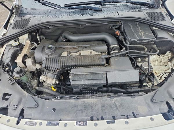 2012 VOLVO S60