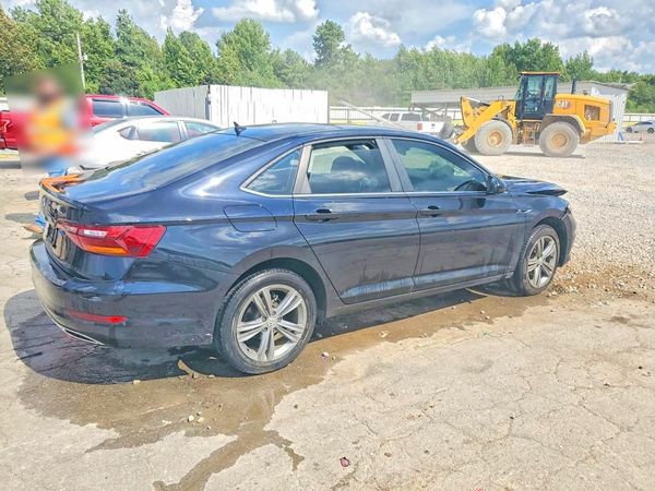 2019 VOLKSWAGEN JETTA S, SE, R-Line