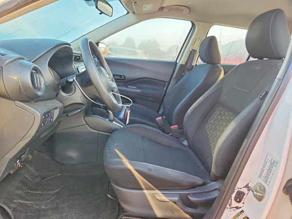 2021 NISSAN KICKS