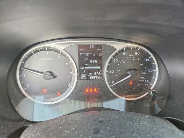 2021 NISSAN KICKS