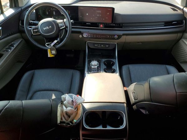 2025 KIA CARNIVAL EX