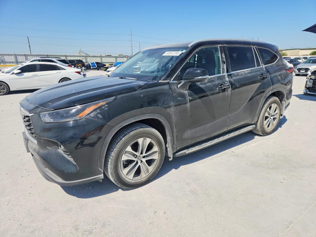 2022 TOYOTA HIGHLANDER