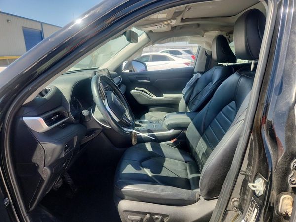 2022 TOYOTA HIGHLANDER