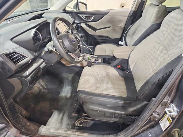 2024 SUBARU FORESTER Premium Base