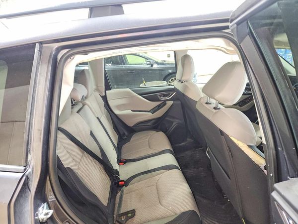 2024 SUBARU FORESTER Premium Base