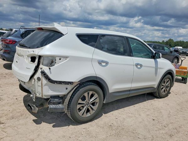 2016 HYUNDAI SANTA FE Base