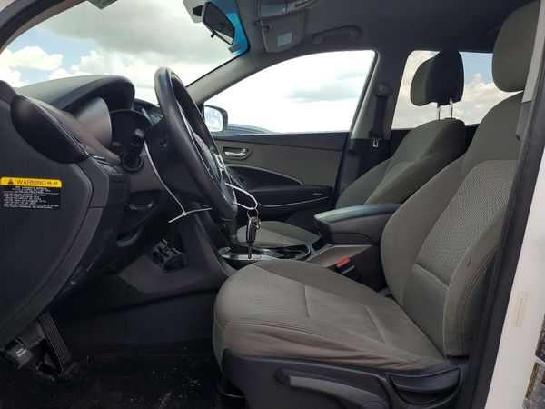 2016 HYUNDAI SANTA FE Base