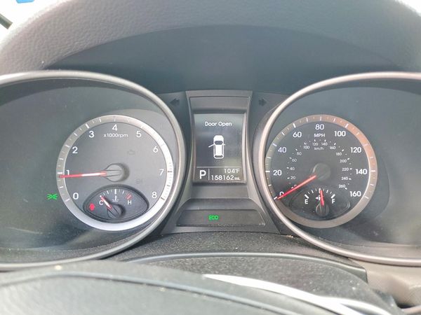2016 HYUNDAI SANTA FE Base