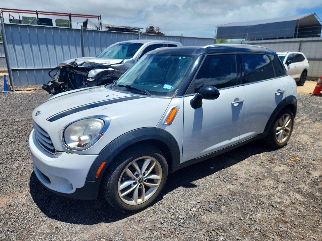 2014 MINI COOPER