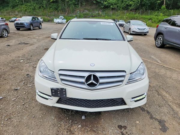 2012 MERCEDES-BENZ C