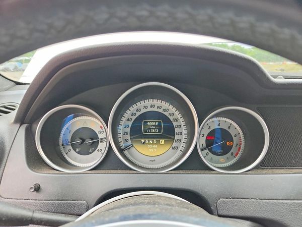 2012 MERCEDES-BENZ C