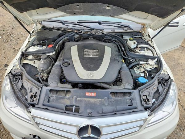 2012 MERCEDES-BENZ C