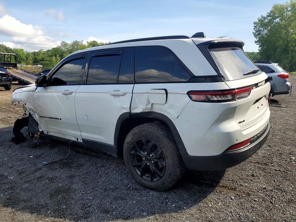 2025 JEEP GRAND CHEROKEE