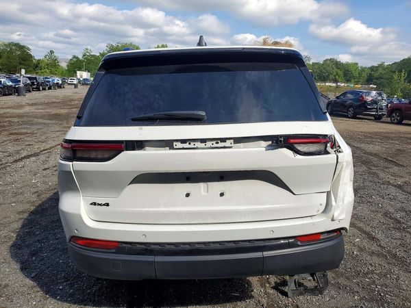 2025 JEEP GRAND CHEROKEE
