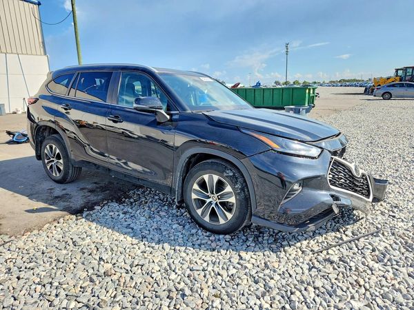2024 TOYOTA HIGHLANDER