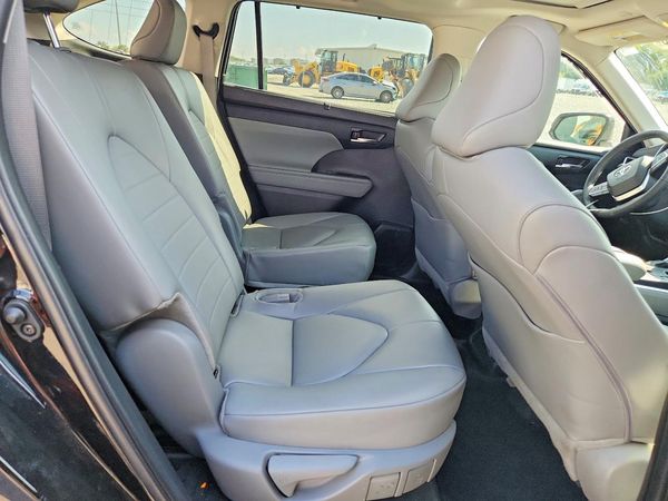 2024 TOYOTA HIGHLANDER