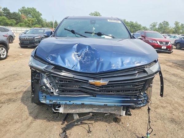 2023 CHEVROLET TRAVERSE LT