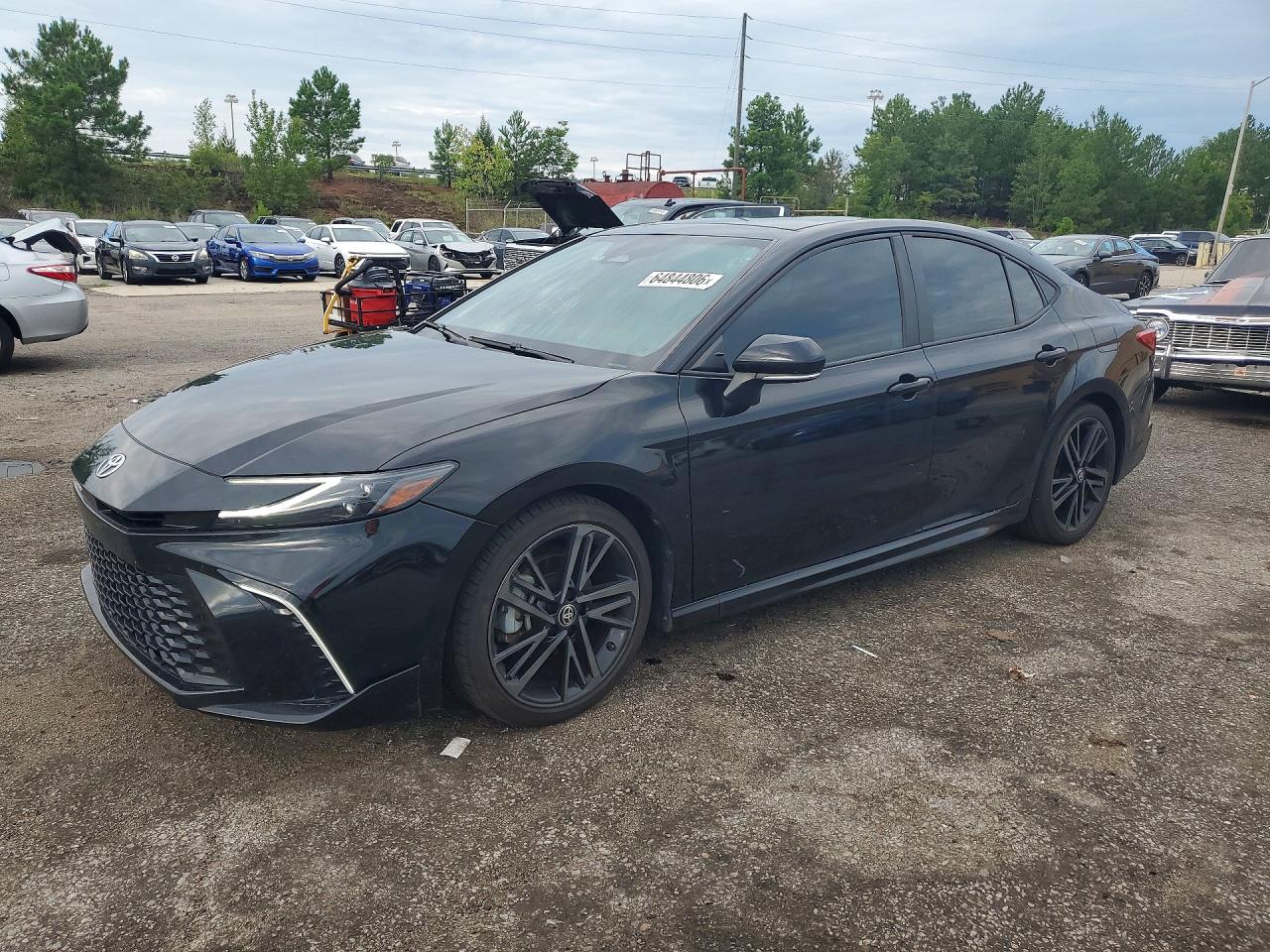 2025 TOYOTA CAMRY