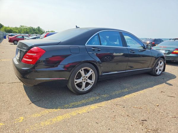 2013 MERCEDES-BENZ S S550V 4-MATIC