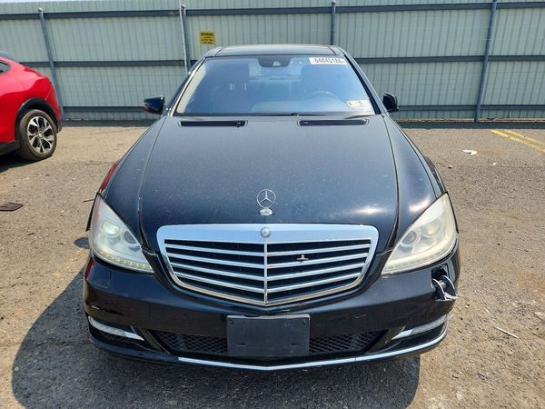 2013 MERCEDES-BENZ S S550V 4-MATIC