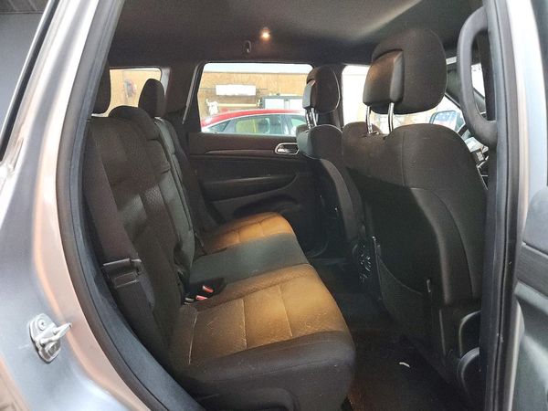 2018 JEEP GRAND CHEROKEE Laredo
