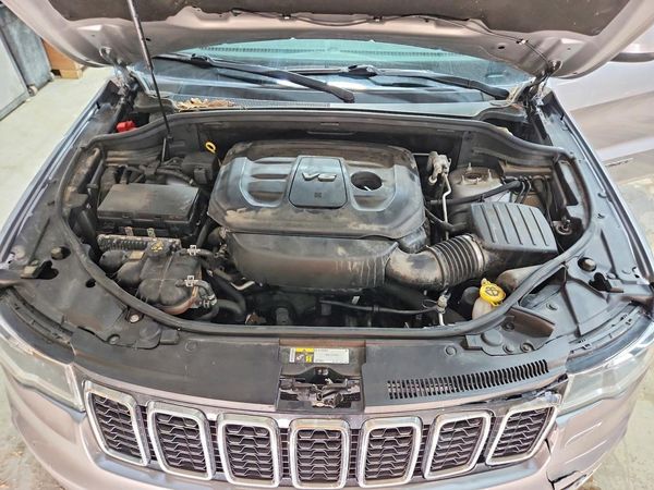 2018 JEEP GRAND CHEROKEE Laredo