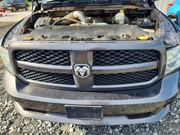 2015 RAM 1500 ST QUAD CAB 4X2