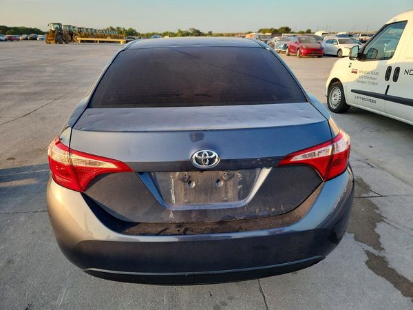 2017 TOYOTA COROLLA