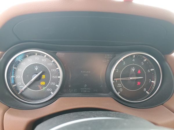 2022 MASERATI LEVANTE