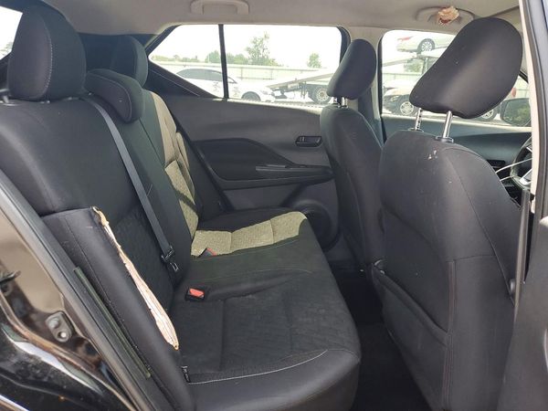2021 NISSAN KICKS S