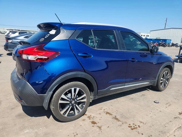 2020 NISSAN KICKS