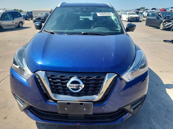 2020 NISSAN KICKS