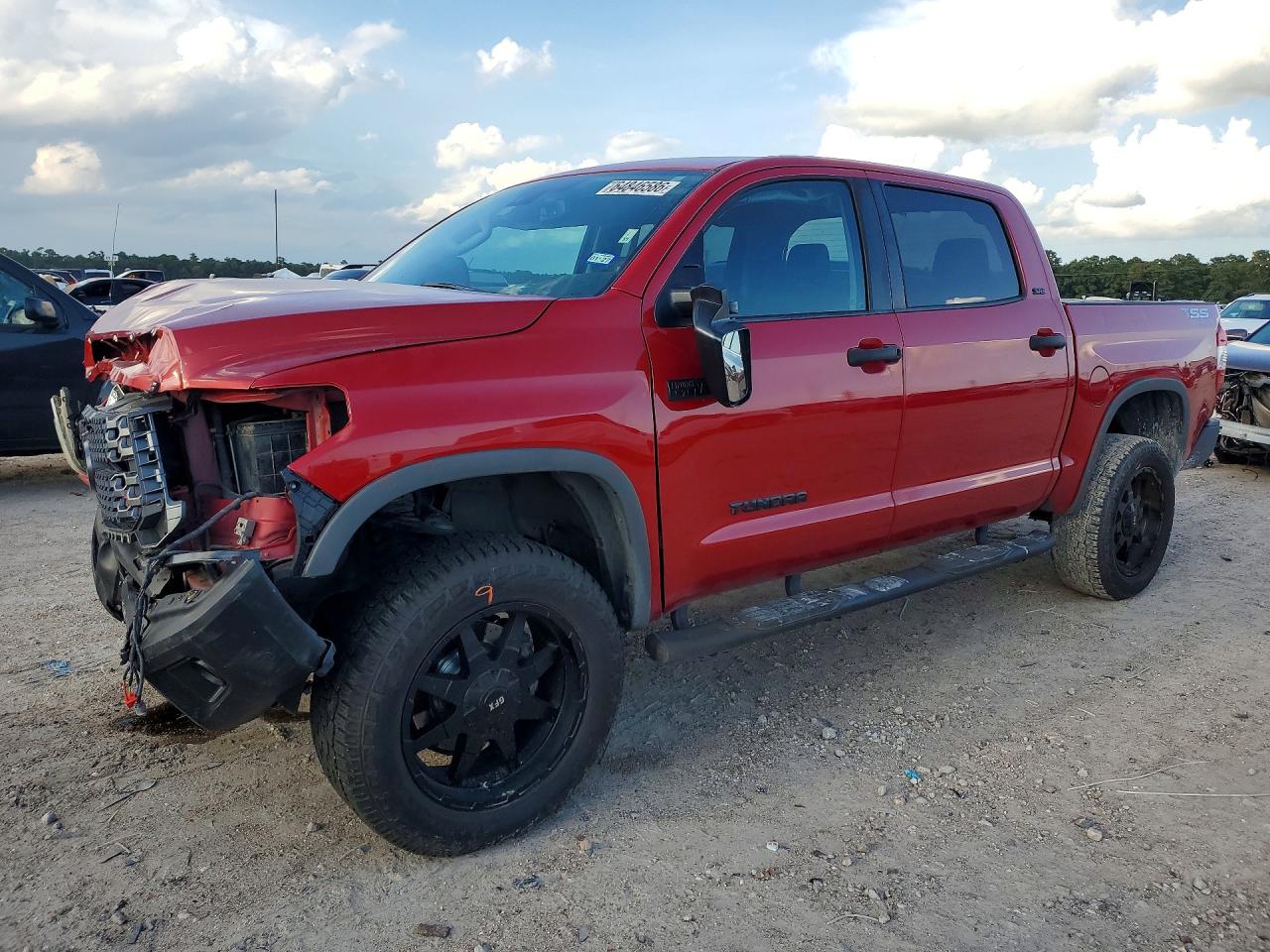 2020 TOYOTA TUNDRA