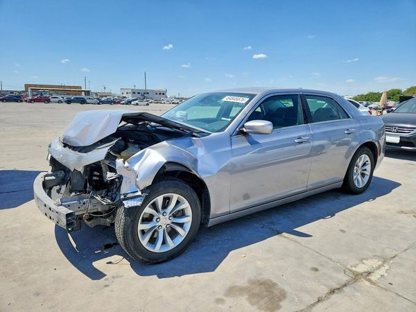 2016 CHRYSLER 300 Limited