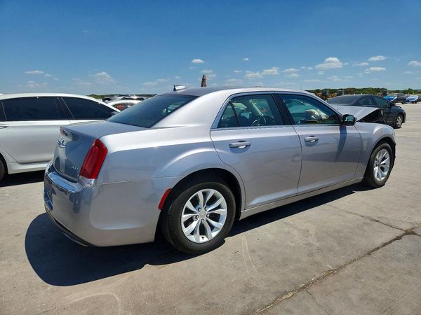 2016 CHRYSLER 300 Limited