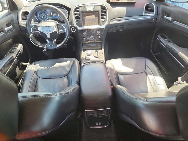 2016 CHRYSLER 300 Limited