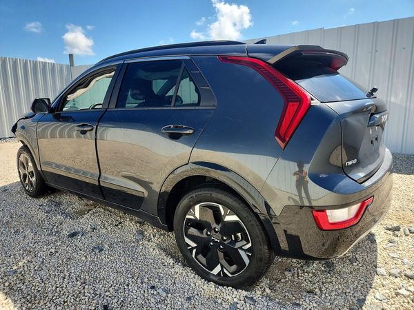 2024 KIA NIRO Wind