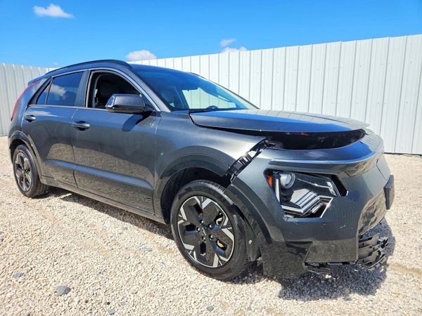 2024 KIA NIRO Wind