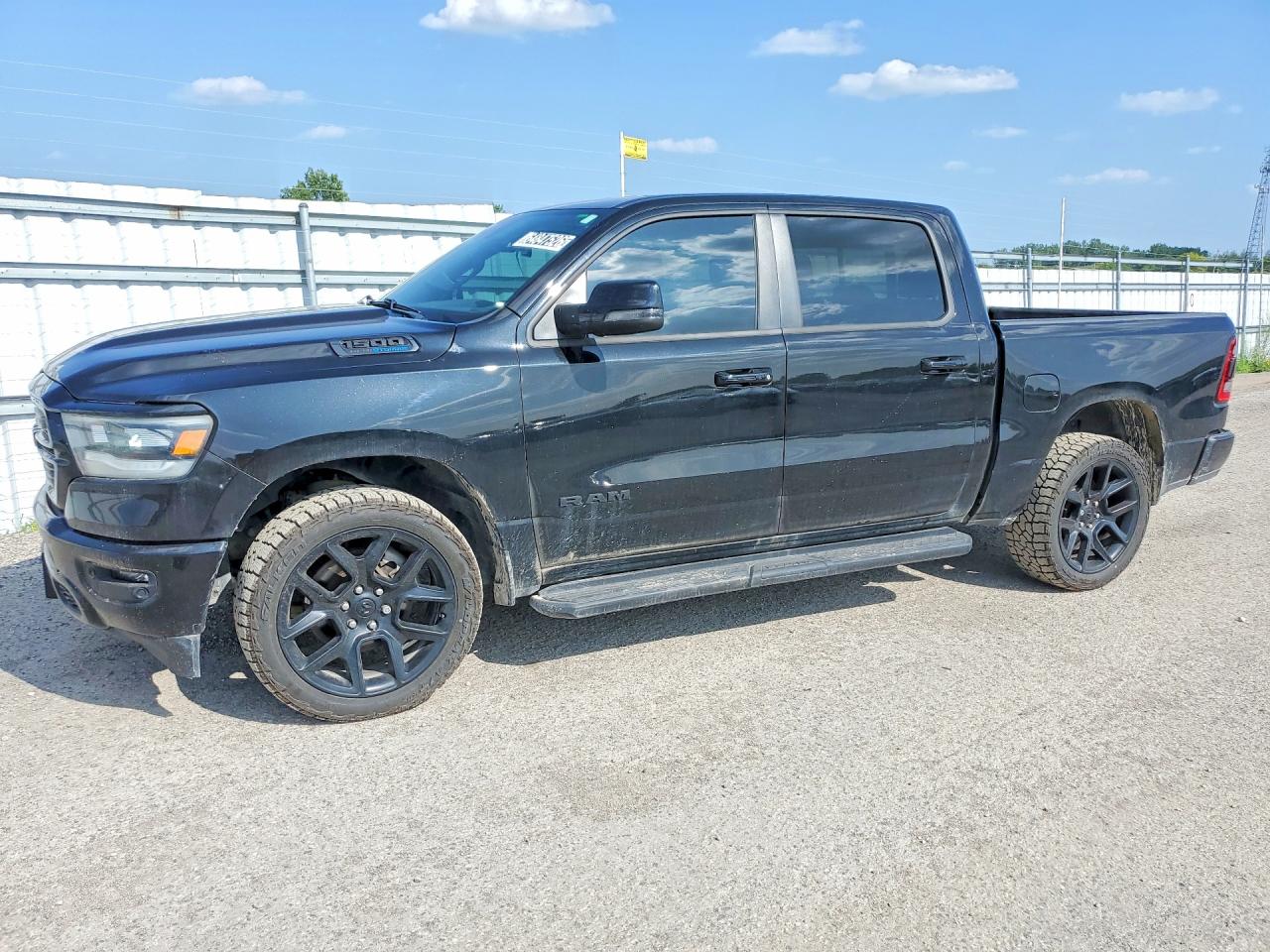 2024 RAM 1500 SPORT CREW CAB 4X4