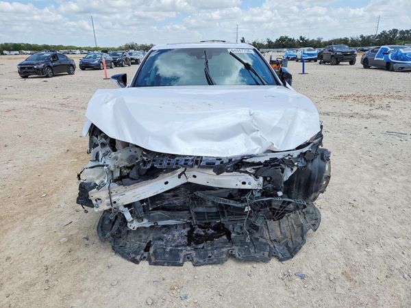 2023 LEXUS ES300 300h Premium — DIRF