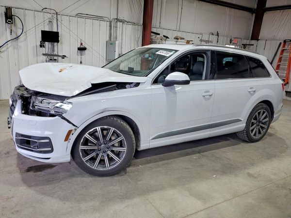 2017 AUDI Q7 quattro Prestige