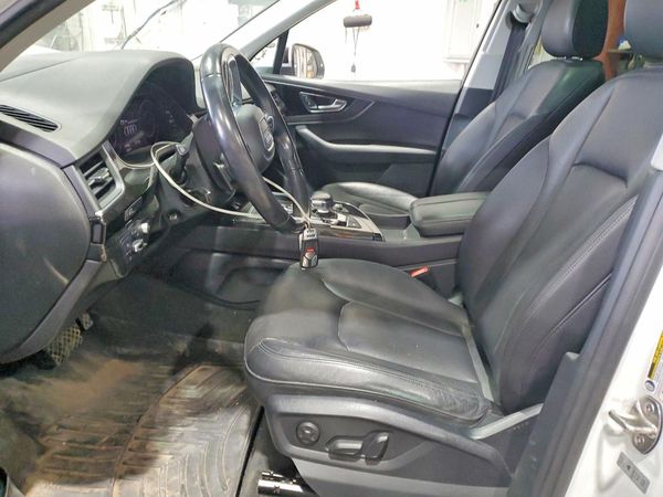 2017 AUDI Q7 quattro Prestige