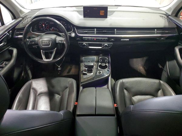 2017 AUDI Q7 quattro Prestige