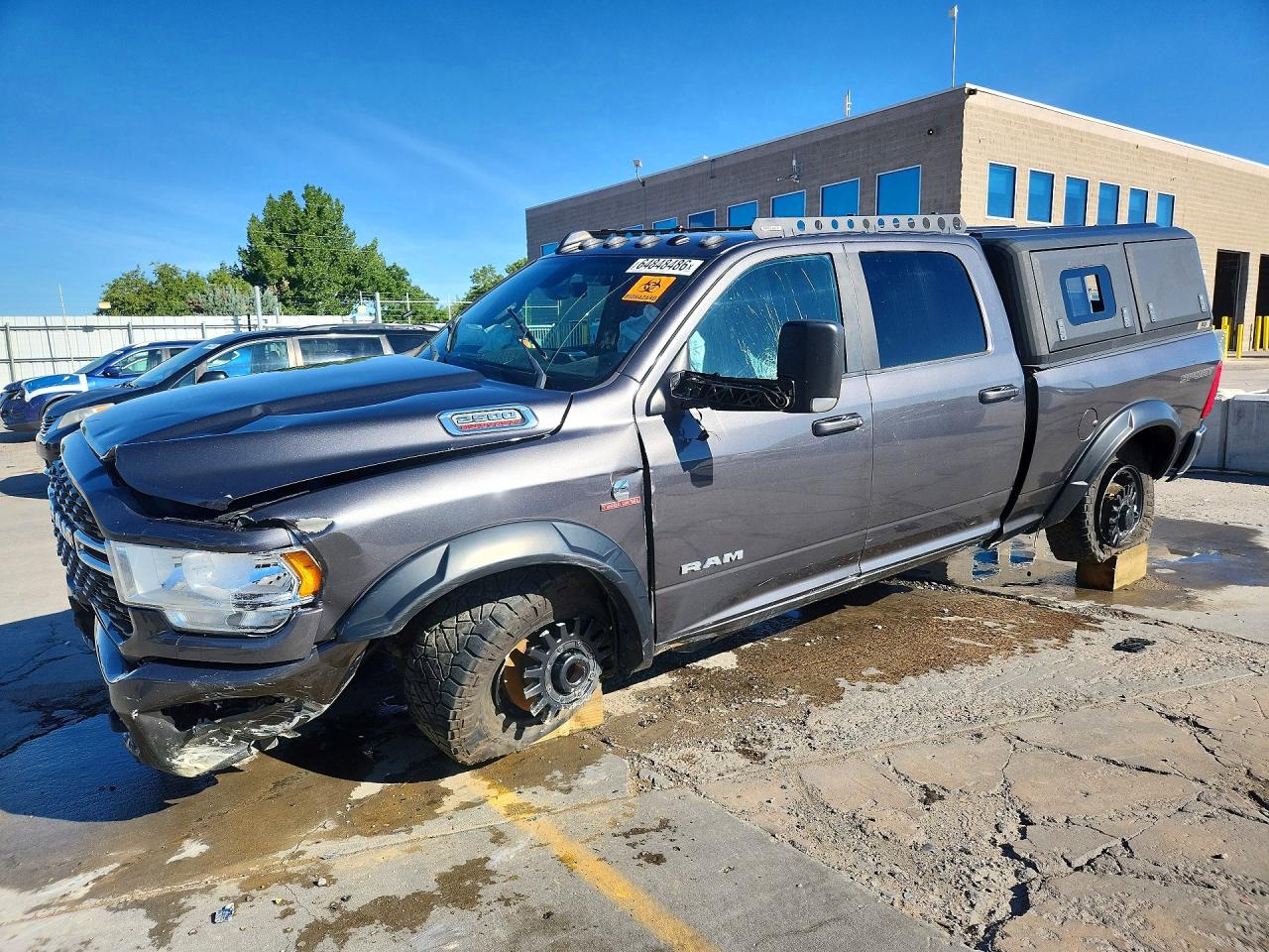 2022 RAM 2500 Big Horn, Lone Star — Front 3/4