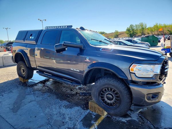 2022 RAM 2500 Big Horn, Lone Star — Passenger 3/4