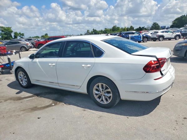 2017 VOLKSWAGEN PASSAT S