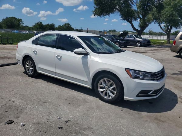 2017 VOLKSWAGEN PASSAT S
