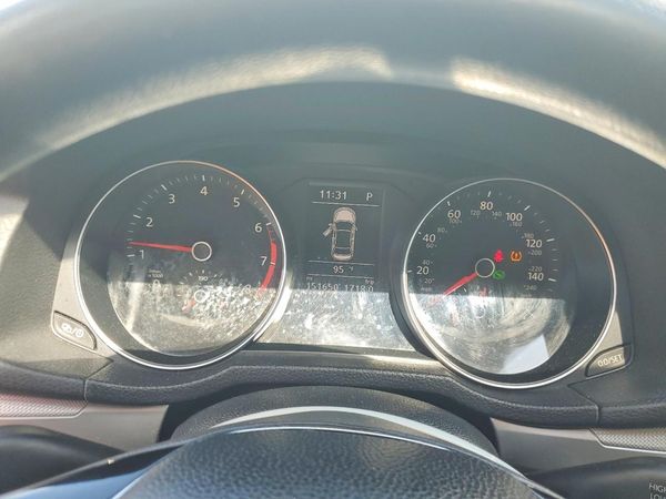 2017 VOLKSWAGEN PASSAT S