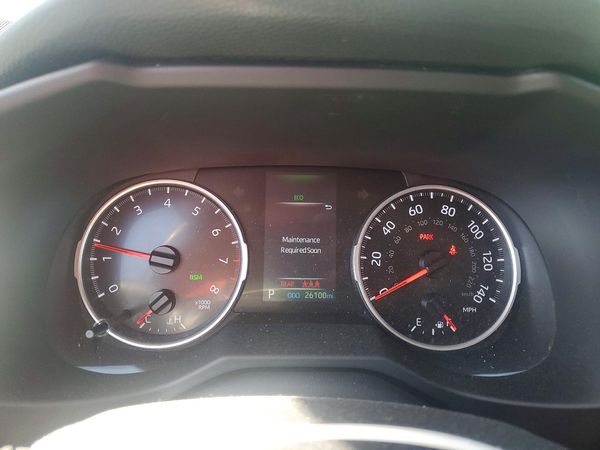 2022 TOYOTA RAV4 XLE