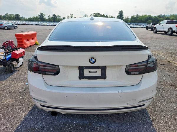 2018 BMW 330 xDrive